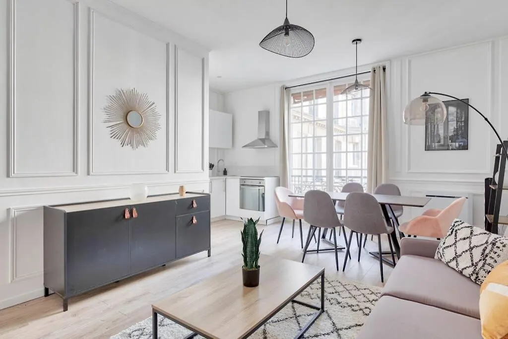 Cocooning Appartment Near Champs-Elysee 巴黎 公寓
