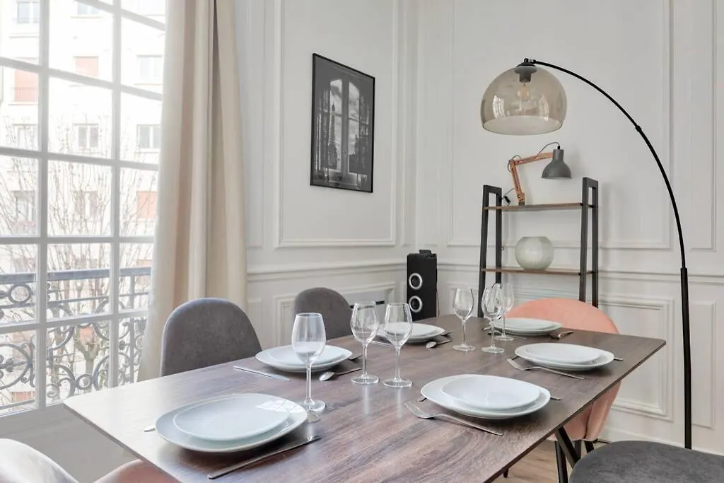 Cocooning Appartment Near Champs-Elysee 巴黎 公寓